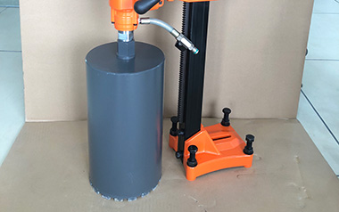 磁力鉆的轉速快慢應該如何進行調整？